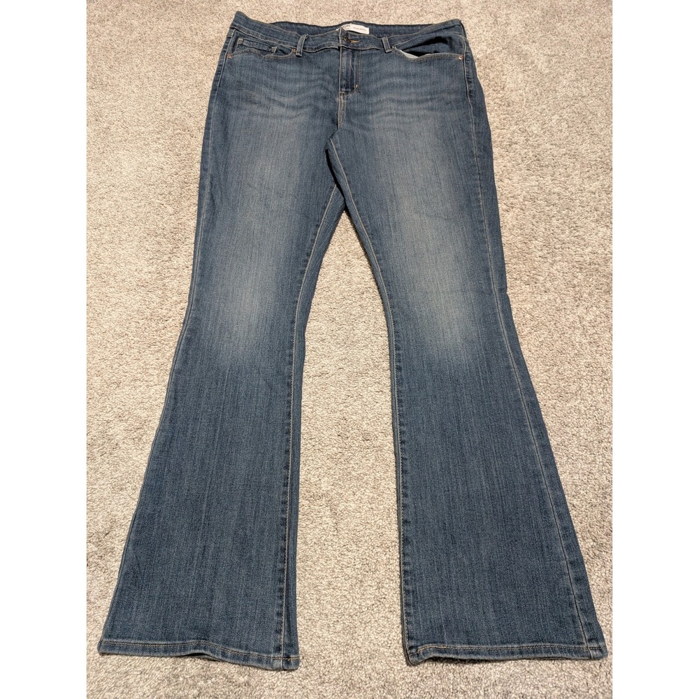 Signature Levi Strauss Jeans Womens 14M Blue Mid Rise Bootcut Medium Wash Denim